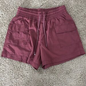 Old Navy Stretchtech Hiking shorts, Size XS